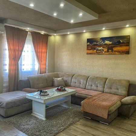Apartment Alexandar Podgorica Extérieur photo