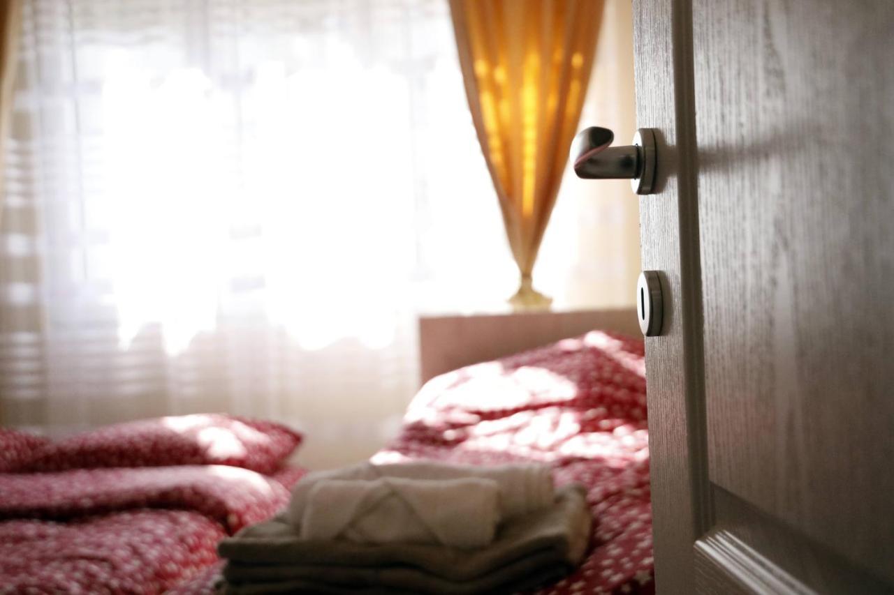 Apartment Alexandar Podgorica Extérieur photo